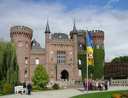 Schloss Moyland